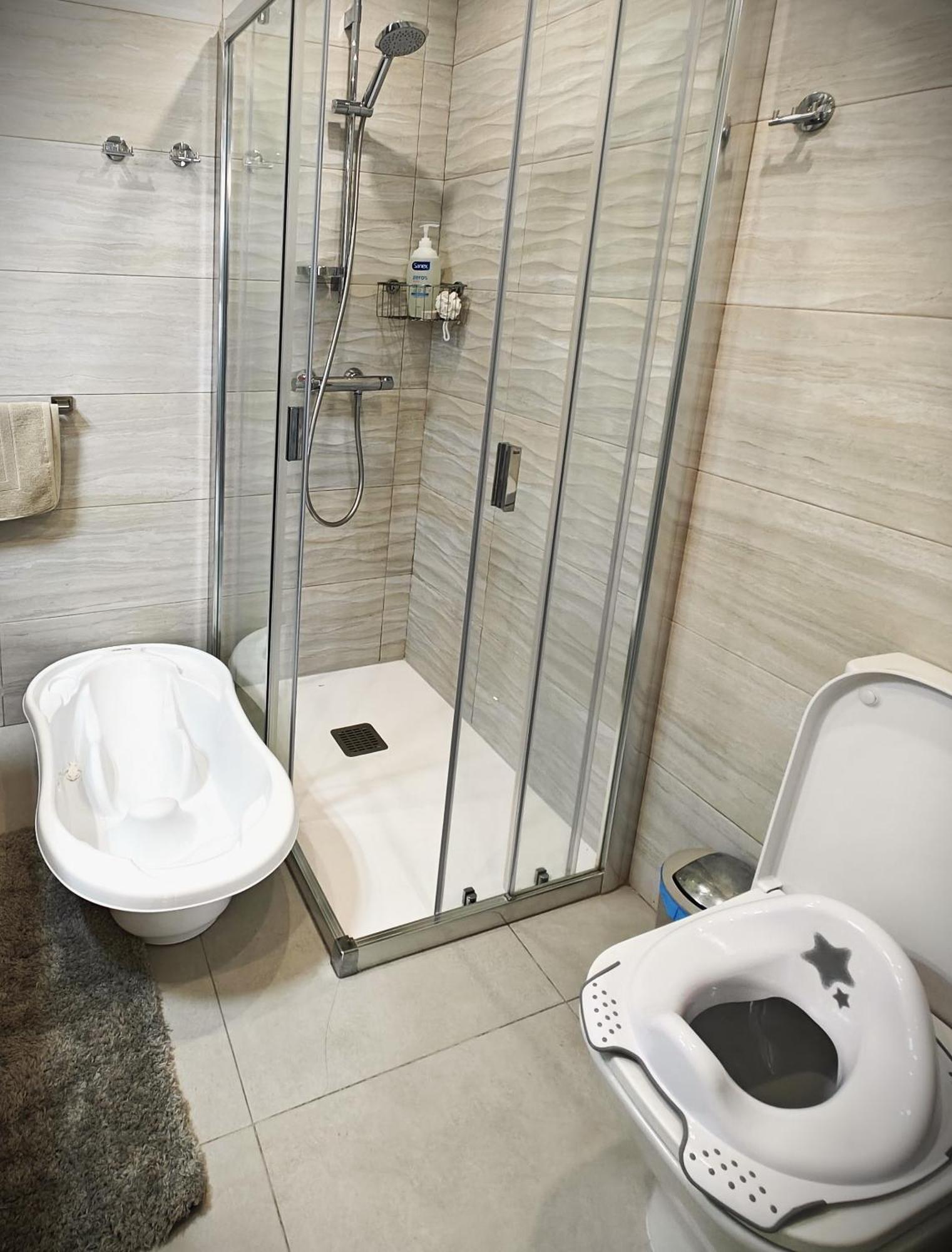 Sun Apartment - 3 Bedrooms, Priv Parking, Pool, Ac, Tv Channels, Fibre Net Los Cristianos  Εξωτερικό φωτογραφία