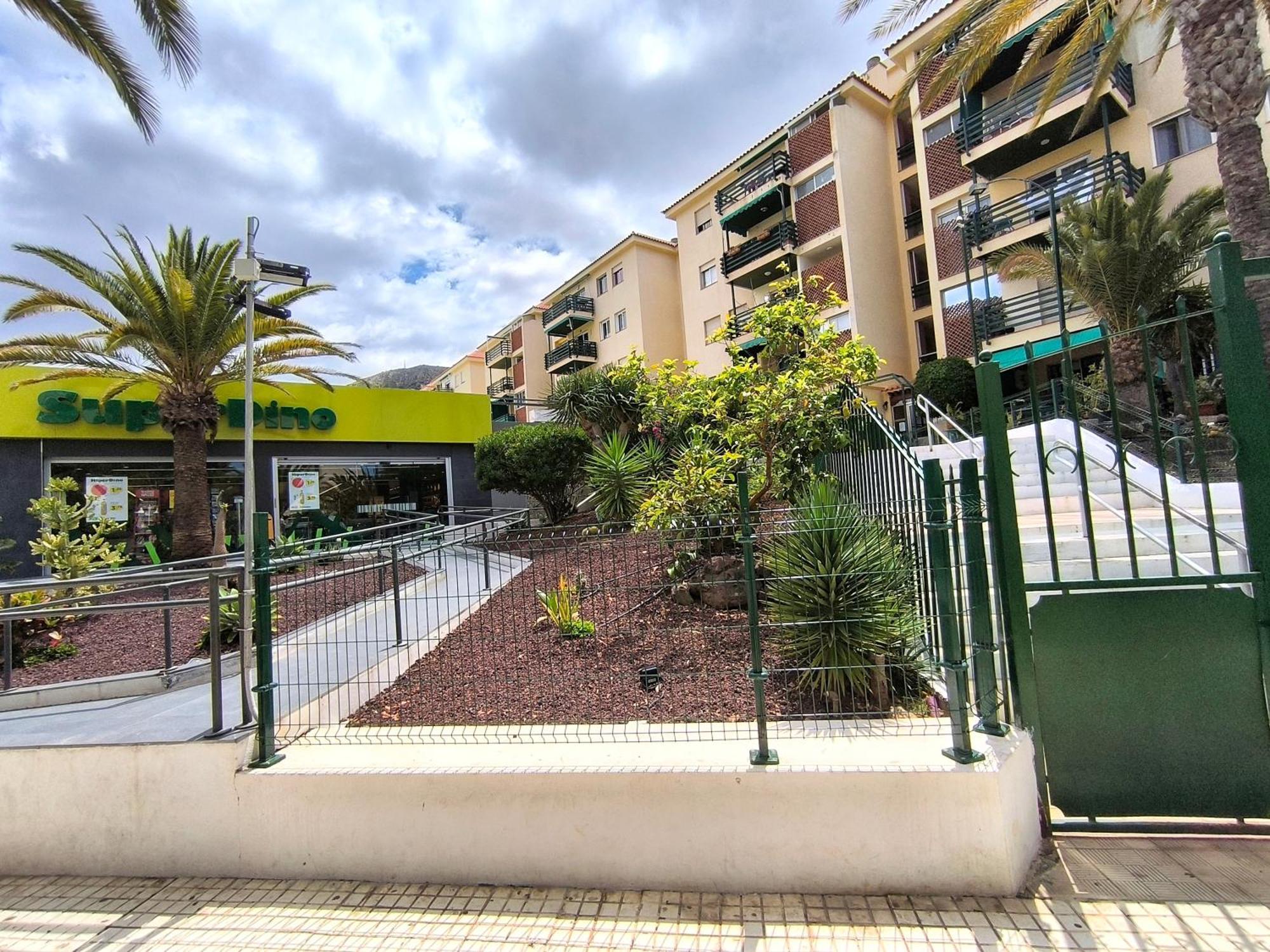 Sun Apartment - 3 Bedrooms, Priv Parking, Pool, Ac, Tv Channels, Fibre Net Los Cristianos  Εξωτερικό φωτογραφία